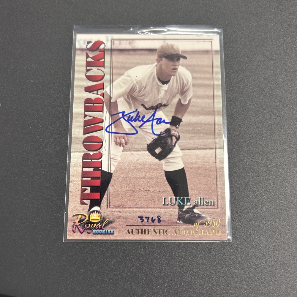 Luke Allen #16 2001 Royal Rookies Throwbacks 3768 / 5950 Autograph LA Dodgers
